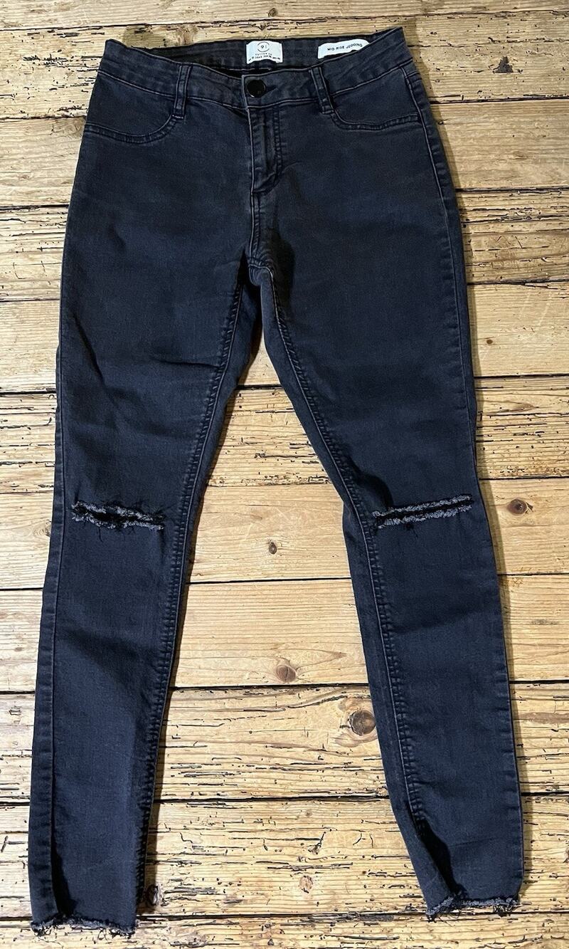 Cotton On 91 Women’s Size 6 Distressed Black Mid Rise Jegging